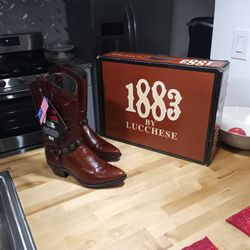 Brand New Women's Cowboy Boots