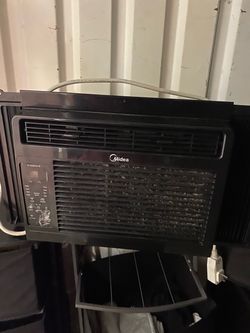 Midea Window Air Conditioner Black