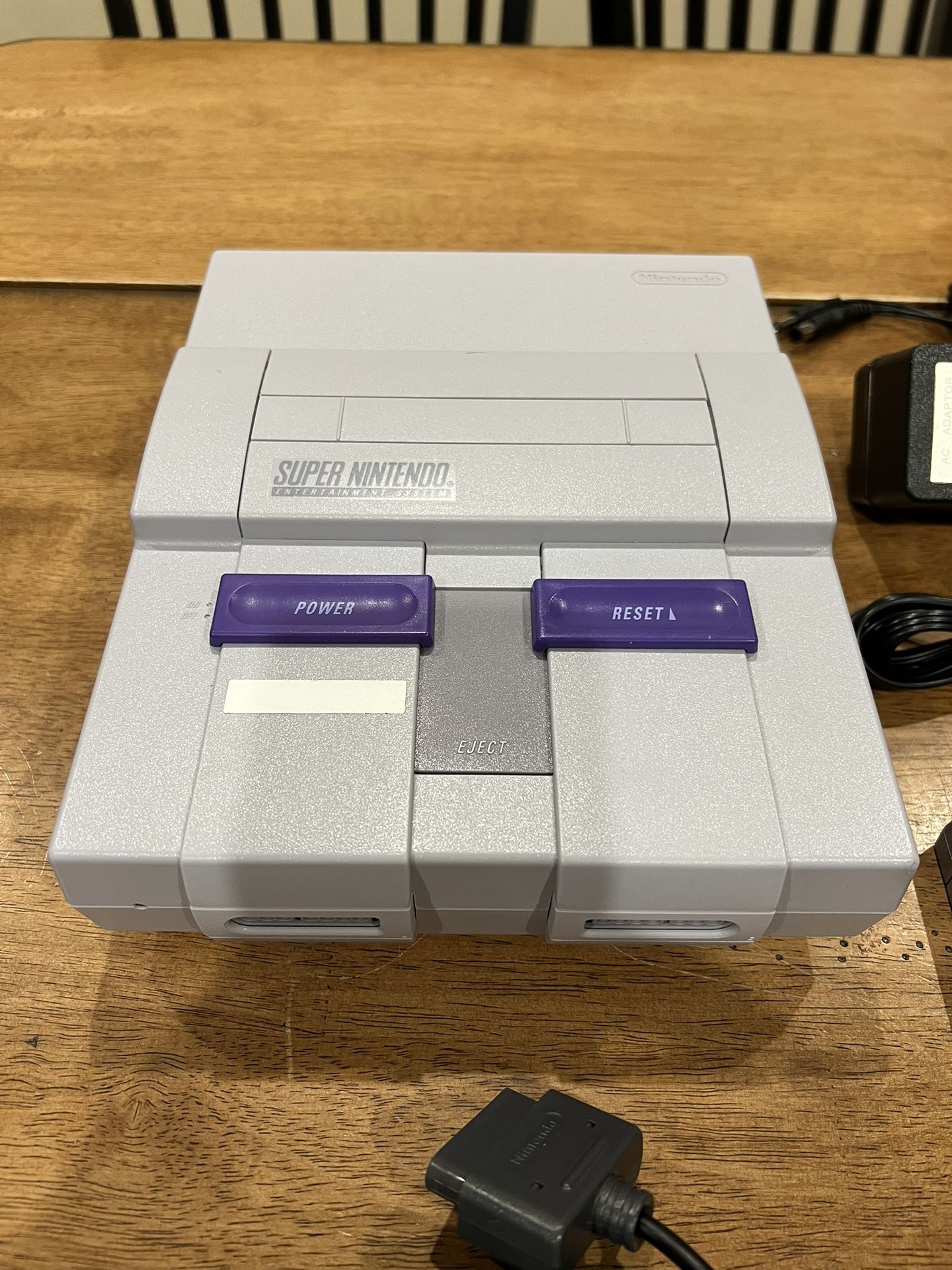 SNES Super Nintendo SNS-001 Console Bundle w/ Controller