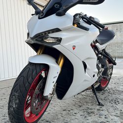 2018 Ducati Supersport 937