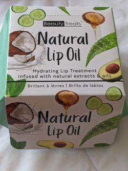Natural lip oil