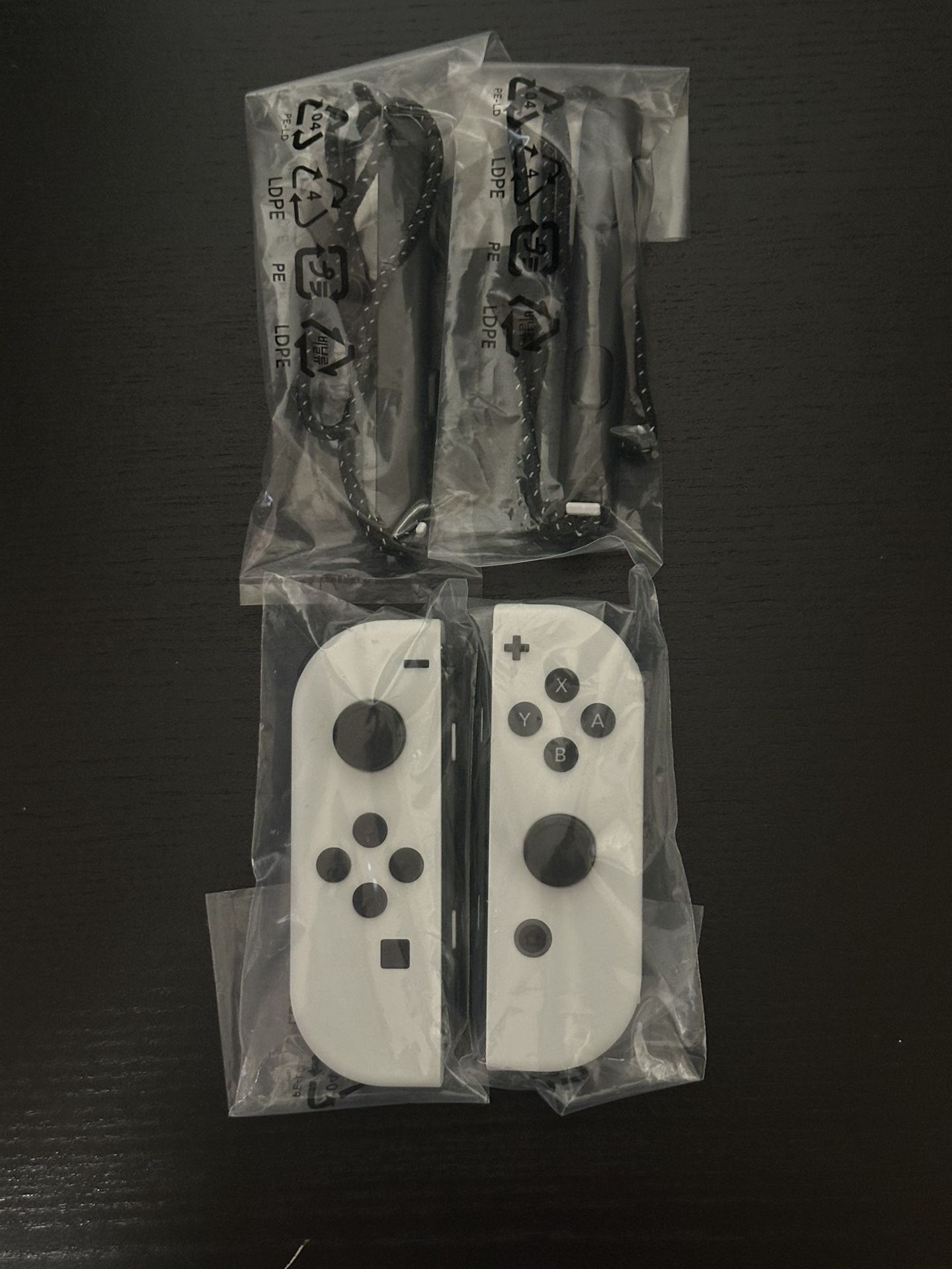 Nintendo Switch Joy Cons White