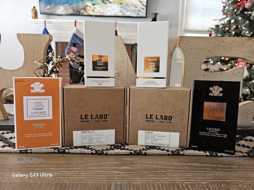Creed Aventus, Viking Cologne, TF White Suede, Le Labo Santal 33 & Lys 41..