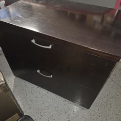 File Cabinet/ Storage Dresser 