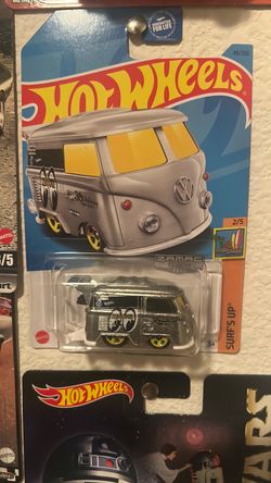 Hot Wheels Zamac VW Bus Surf's Up 2/5
