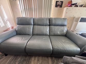 Cindy Crawford, 3 Seat, Leather Dual Power Recliner Couch w/USB ports