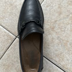 Men’s Carla’s Bit Dress Loafers Black Color Leather Side 39 (Left Side Only)