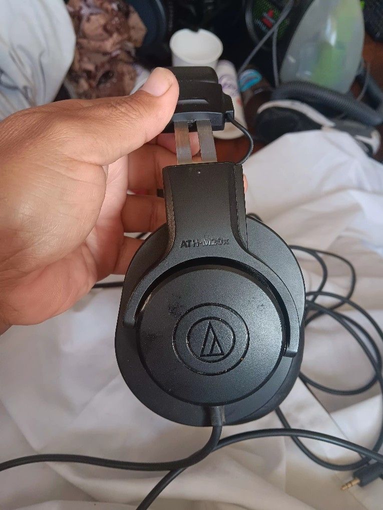 Audio Technica ATH-M20X Professional Monitor Headphones 
