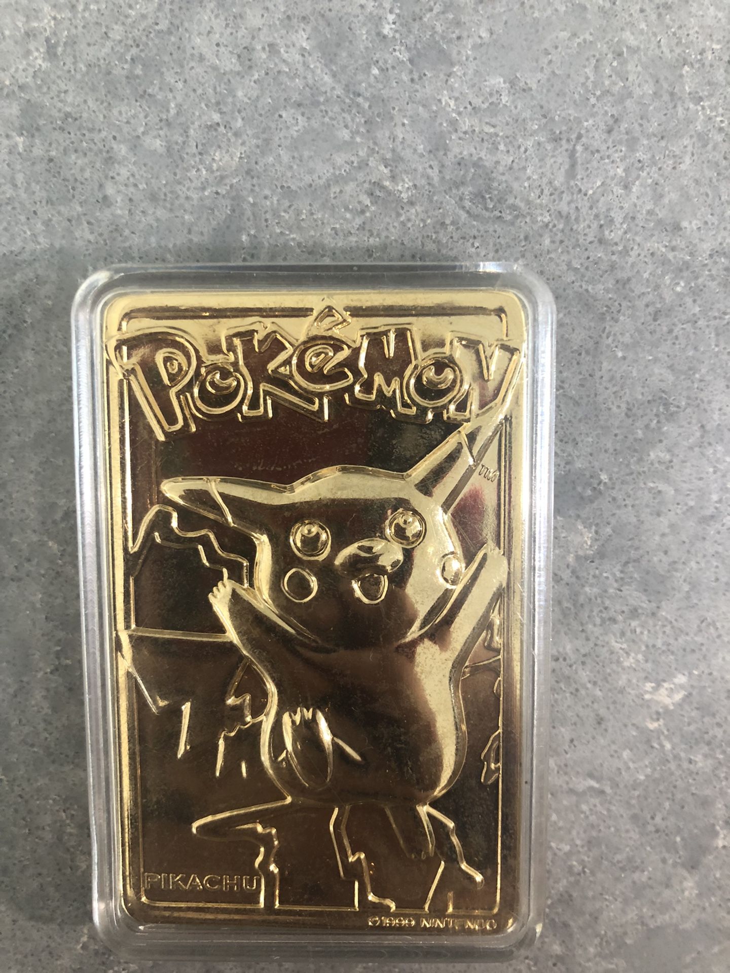 Pokémon Gold Plated Trading Card