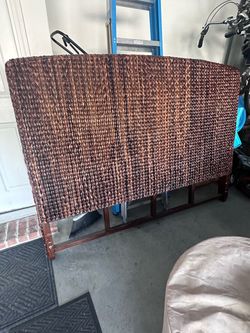 Kind size  head board