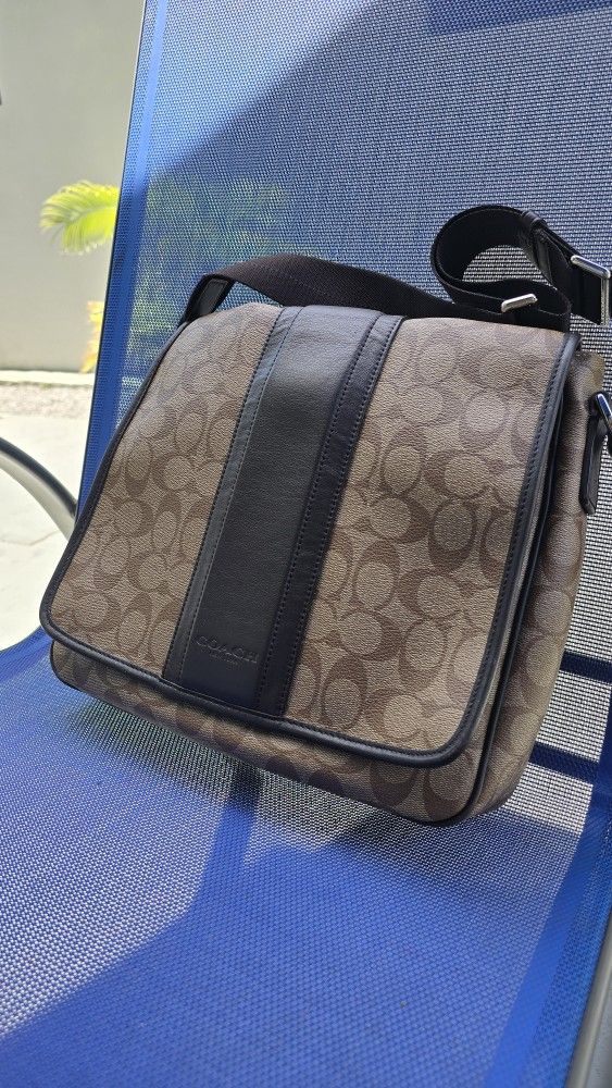Coach Messenger Bag