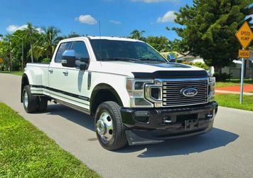 2022 Ford F350 Super Duty Crew Cab