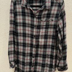 Women’s Size Large Long Flannel Shirt