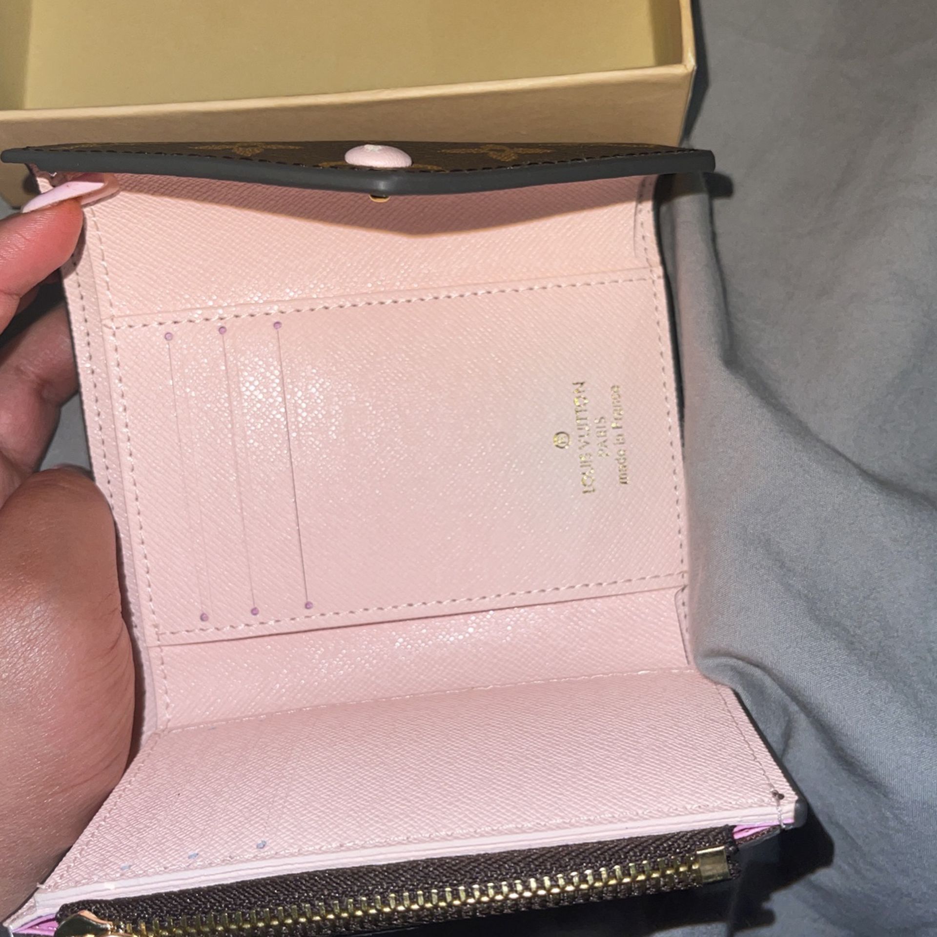 Authentic Louis Vuitton Epi leather Wallet for Sale in Placentia, CA -  OfferUp