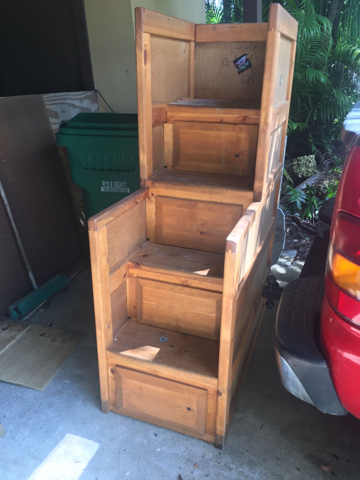 Bunk bed stairs ( no bed) Free