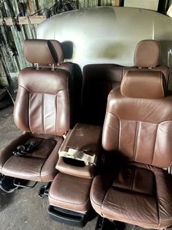 2011  Parts Only  Ford F150 de 4Door  hacientos $550