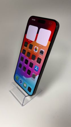 iPhone 15 Pro Max 256gb AT&T only Excellent Condition