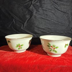 Pair Of Festive Holly Dishes  Both For $5