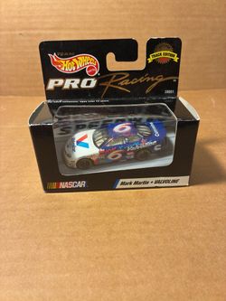 HOT WHEELS VINTAGE NASCAR  (Milwaukie,OR)