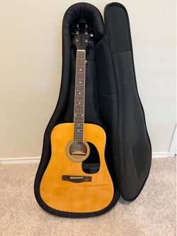 Rogue Acoustic Guitar + Yamaha Case + Digital Tuner