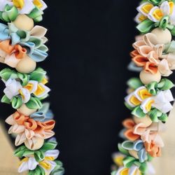 Graduation Lei's