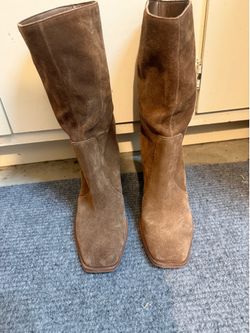Dolce vita sued boots size 8