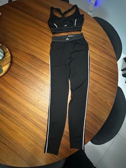 ALO Yoga Set Black & White (M)