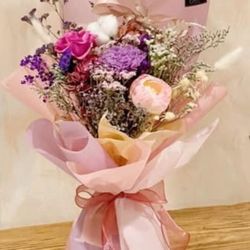  Preserved Dried Flowers Floral Bouquet With Vase