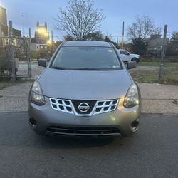 2014 Nissan Rogue Select 