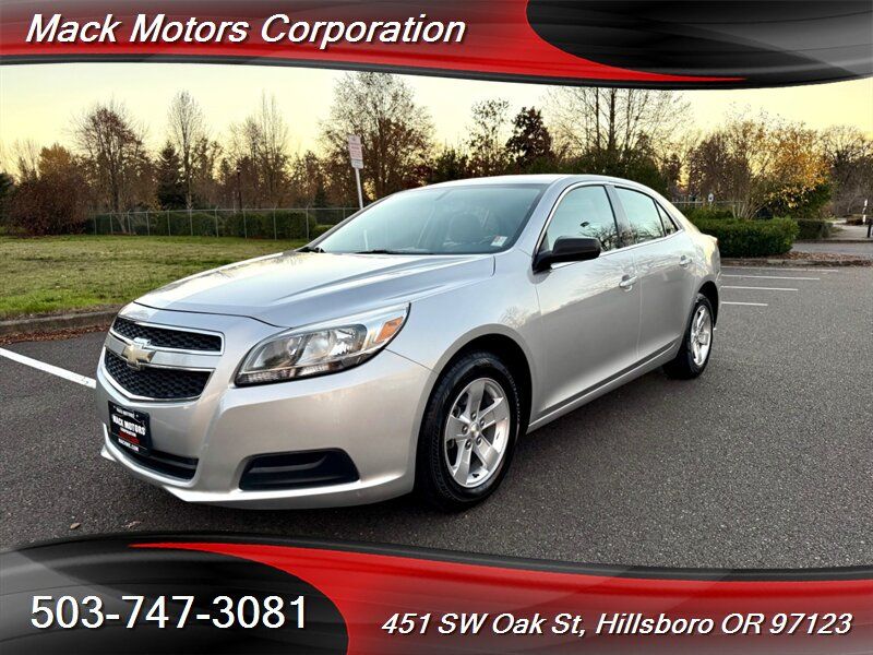 2013 Chevrolet Malibu LS 39K Low Miles New tires 34-MPG