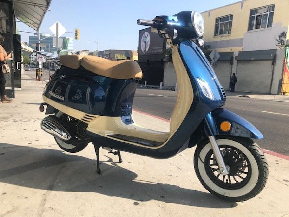 2024 New Amigo Avenza 200 Retro Gas Scooter
