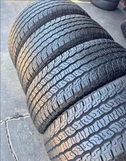 305 55 22 Goodyear tires Con 80% de Vida Las 4