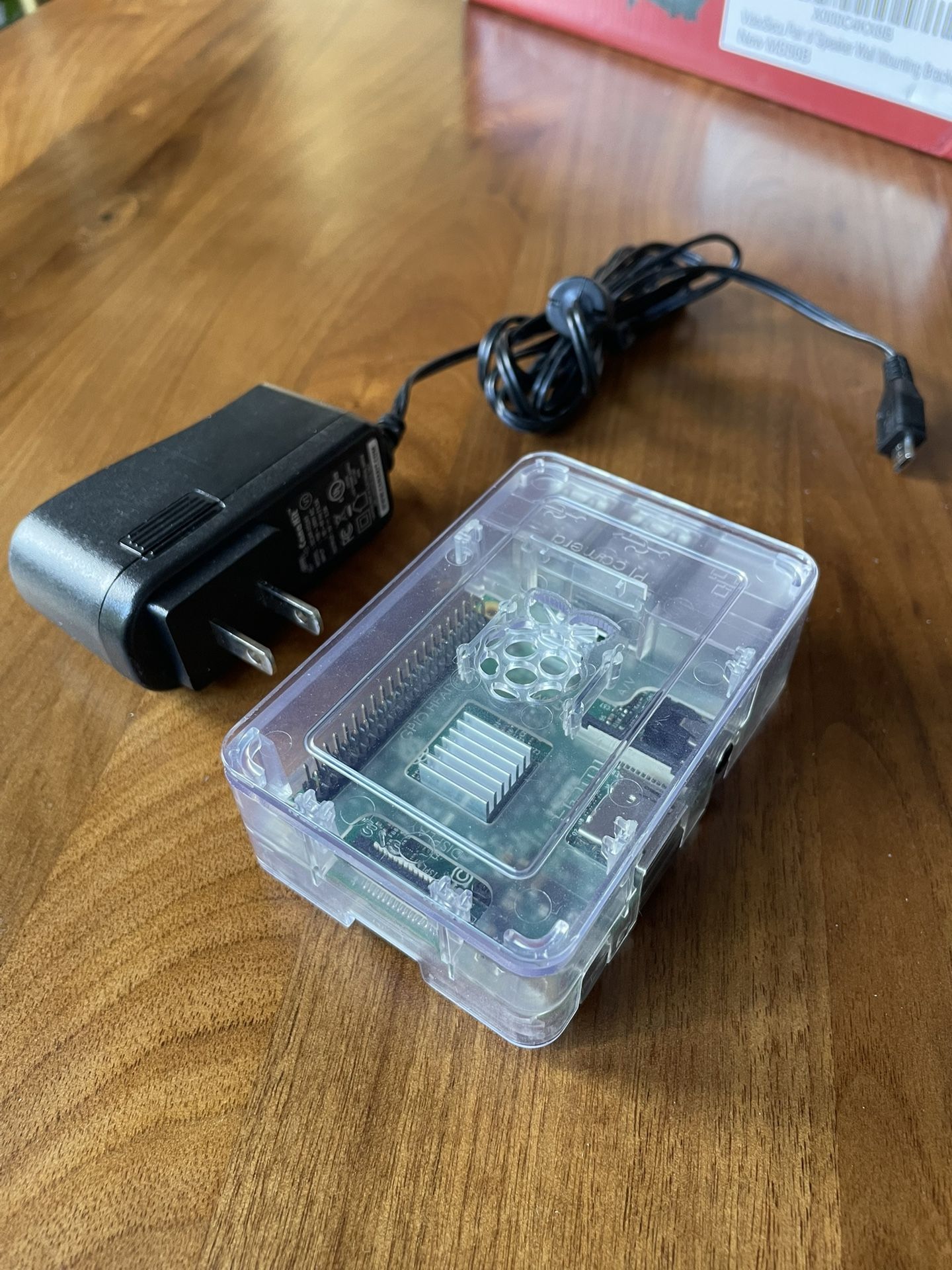 Raspberry Pi 3 (Model B Rev 2) + CanaKit Case and Cable