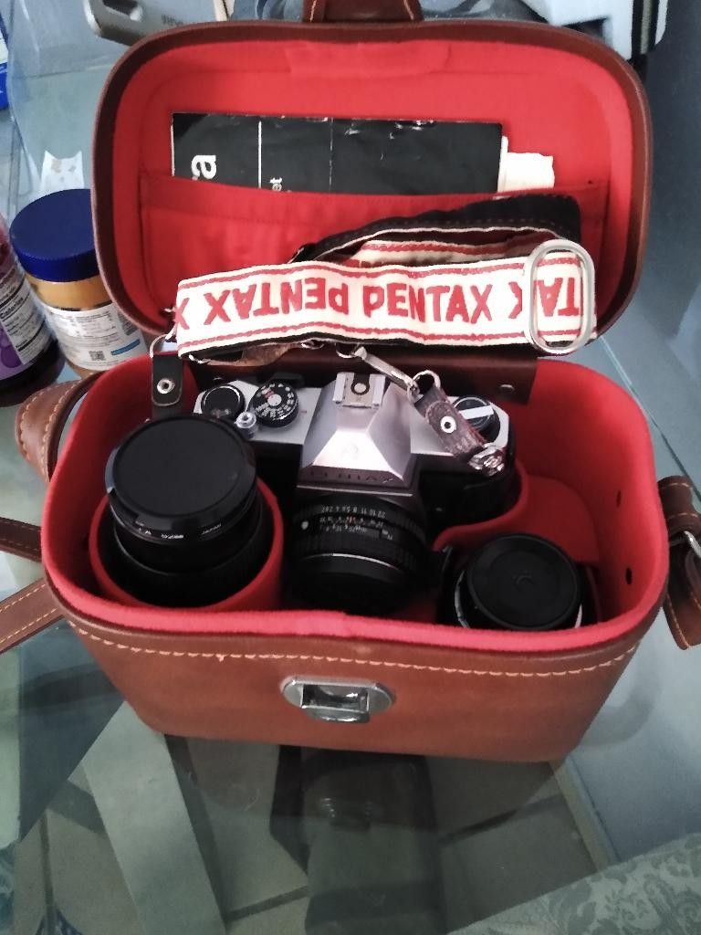 Cameras w/ accessories