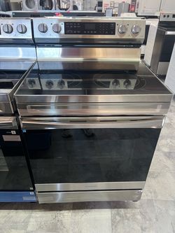 Samsung Stainless Steel Electric Range with air fry