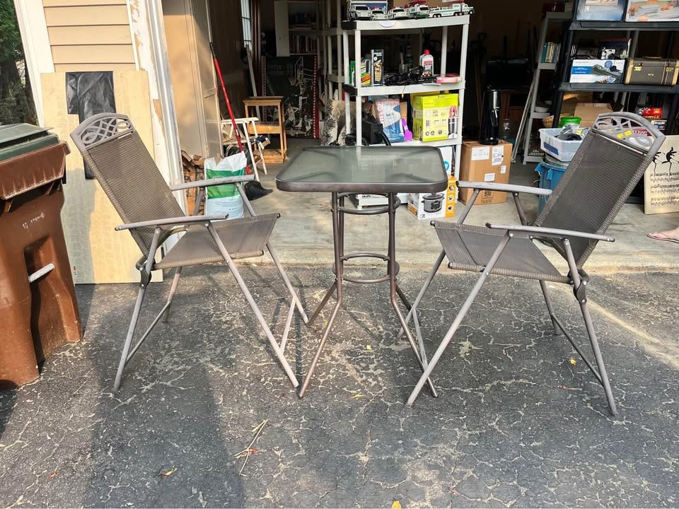 Nice Patio Set - $20