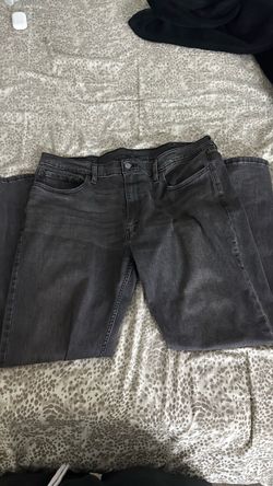 Levi’s 514 jeans