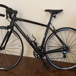 Trek Madone 2.1 Road bike