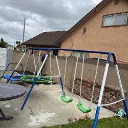 Swing Set - Outdoor With Trampoline 
