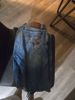 Ice cream, jeans 32
