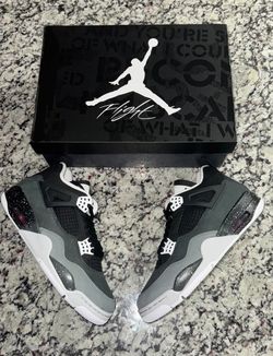 NIKE JORDAN 4 "FEAR" SIZE 9.5M/11W BRAND NEW