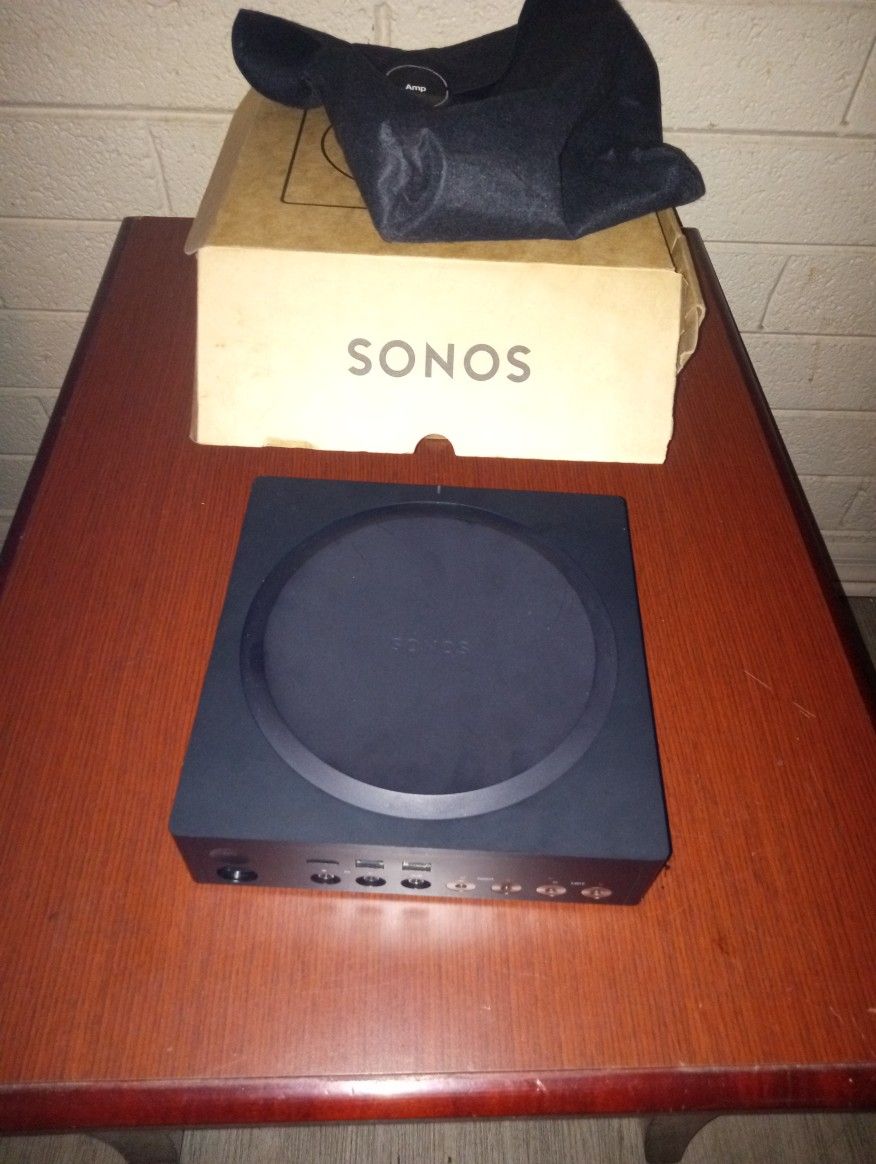 SONOS : The Versatile Amplifier 