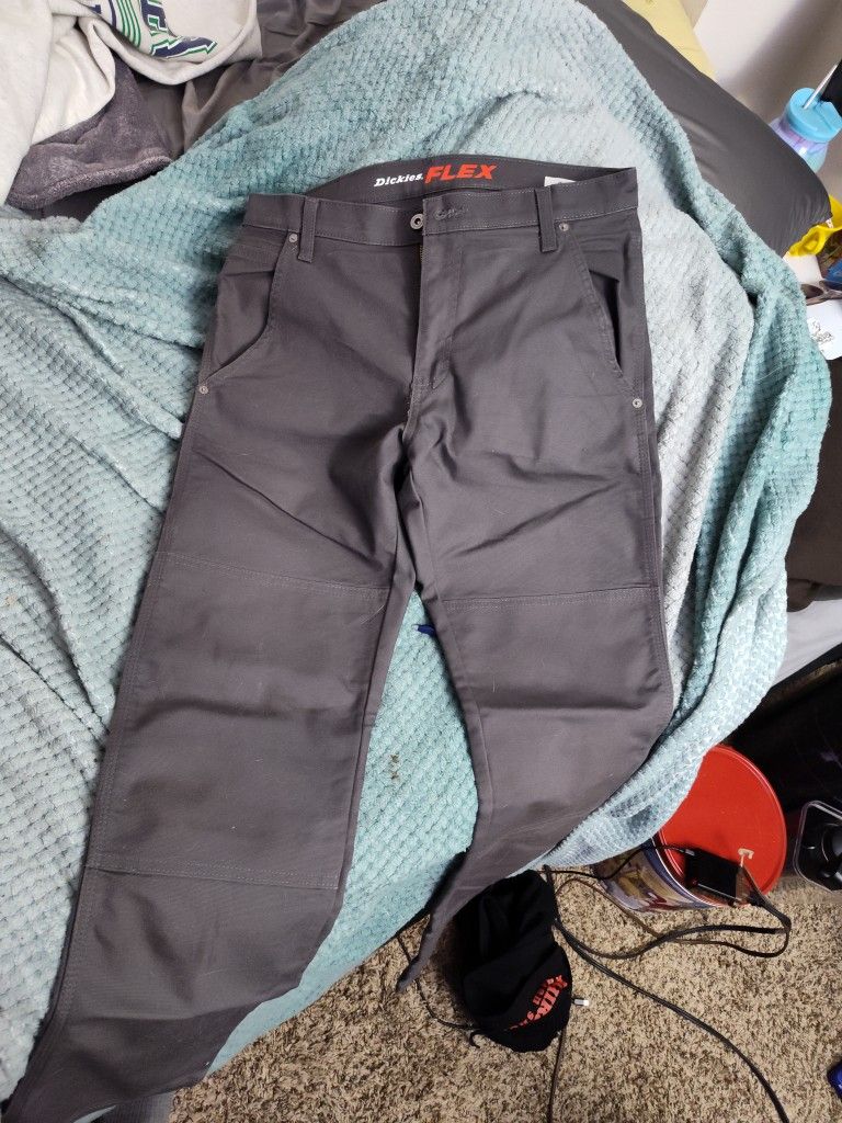 Brand New Dickies Flex Fit 32x30 Pants