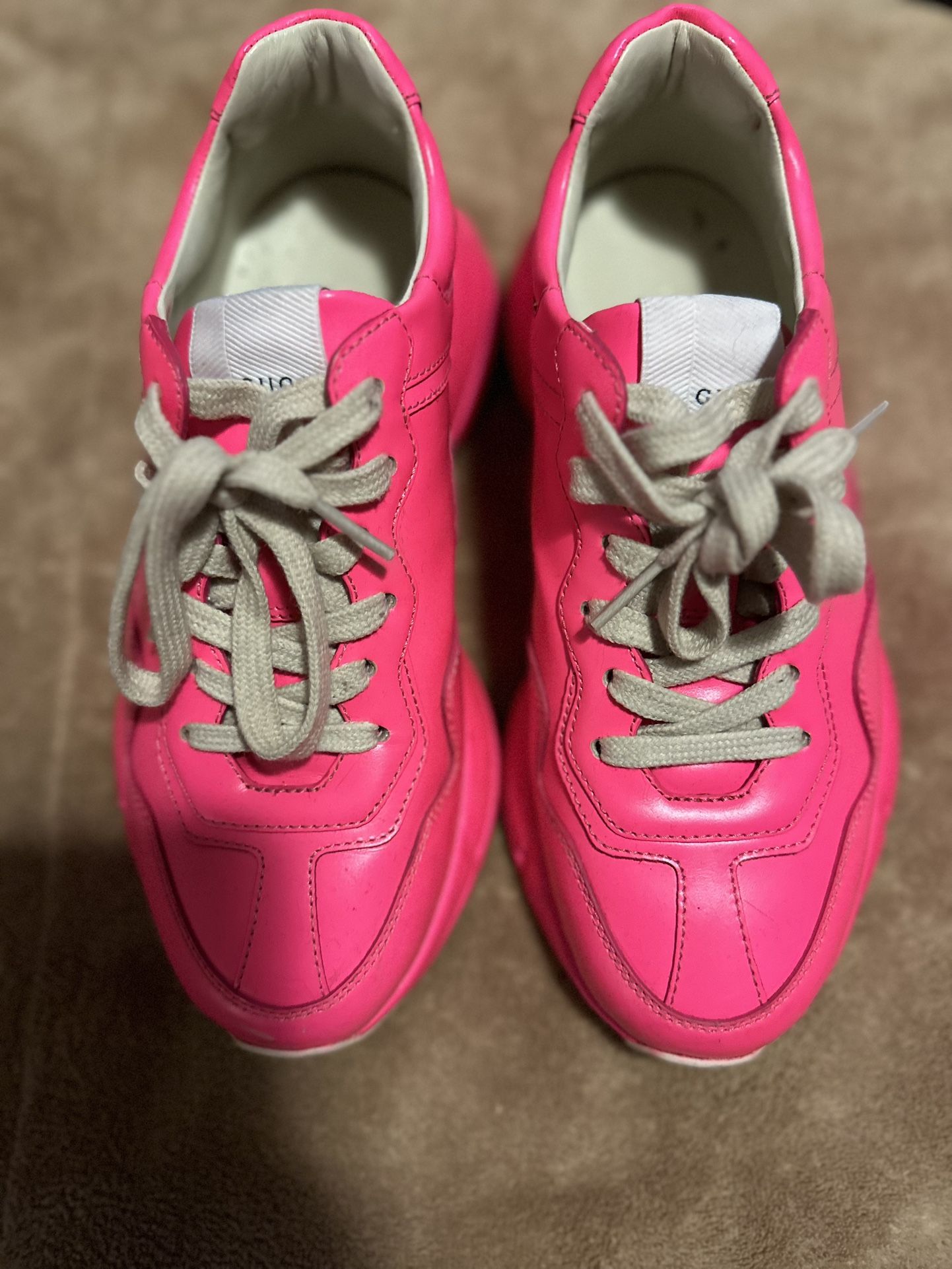 Gucci Sneakers
