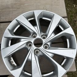 1 aluminum 19in rim