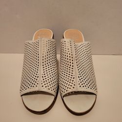 Vince Camuto Devina Leather Peep Toe Slide Mule Heel Size 10