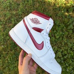 Jordan 1 Metallic Burgundy 