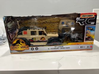 Matchbox Jurassic World Jeep Gladiator Remote-Control Vehicle w/ Dracorex