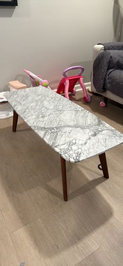 Marble Living Room Table - Great Condition!!