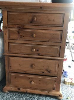 Wood Dressor